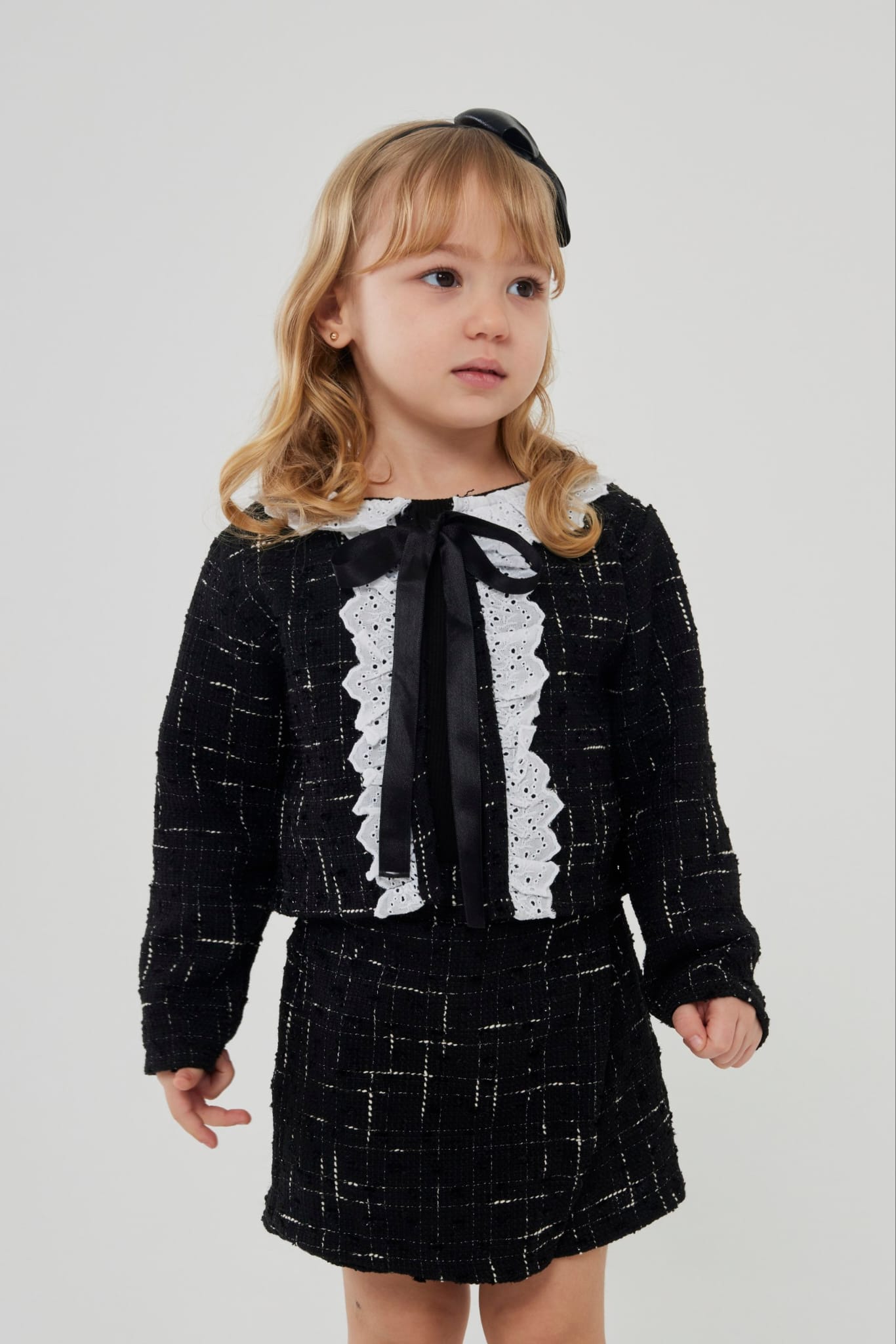 Şort etekli tüvit takım