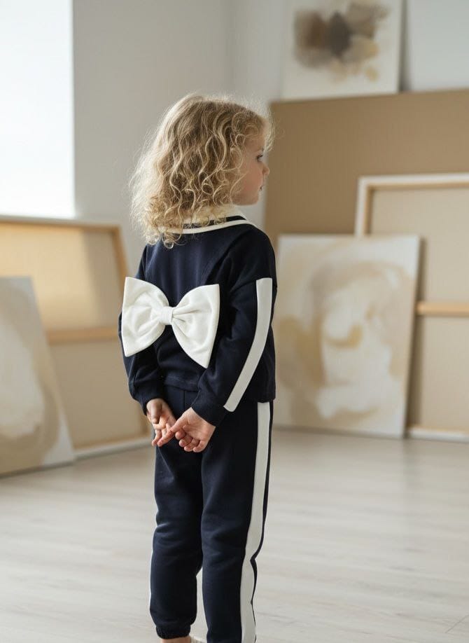 Kurdeleli çantalı takım