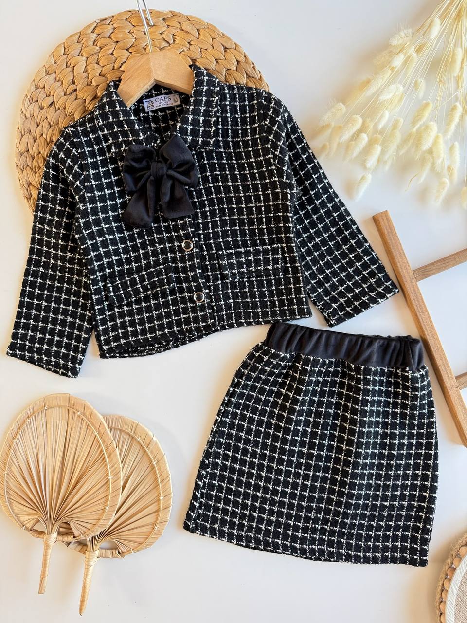 Kurdeleli siyah tüvit takım