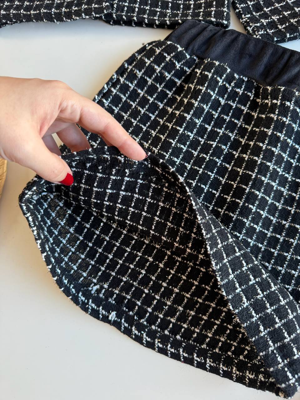 Kurdeleli siyah tüvit takım